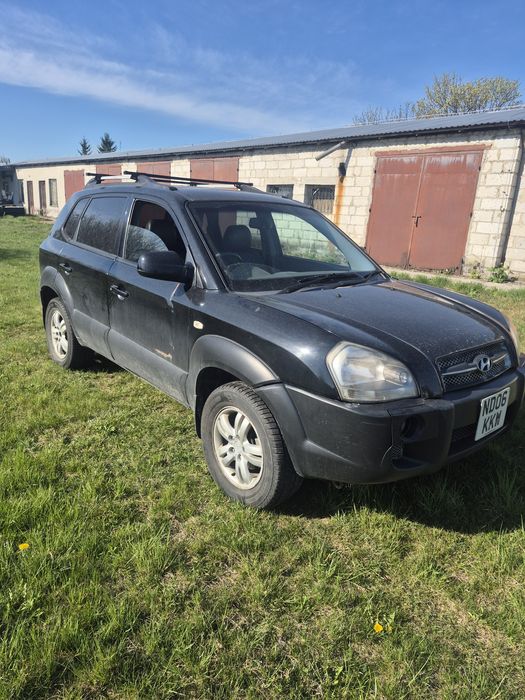 Hyundai tucson 2,0 benzyna 4x4 terenowy anglik