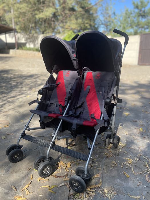 Продам детскую коляску Maclaren twins