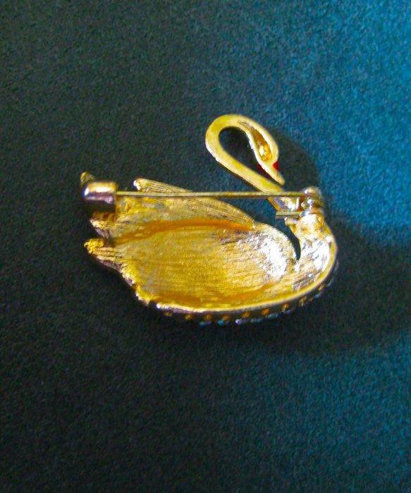 Alfinete / Broche / Pregadeira Cisne NOVO