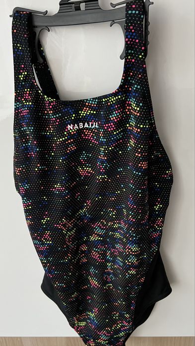 Strói kąpielowy dziewczęcy