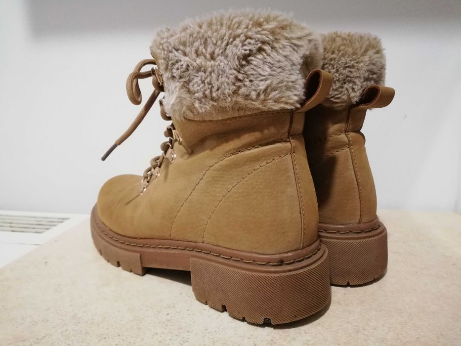Clara Barson damskie buty zimowe a la Timberland rozmiar 39