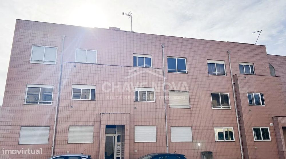Apartamento T2 na Madalena — Madalena, Porto