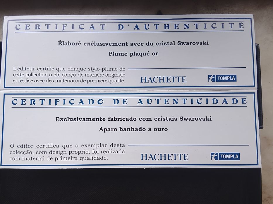 Caneta Hachette com cristais Svarovski