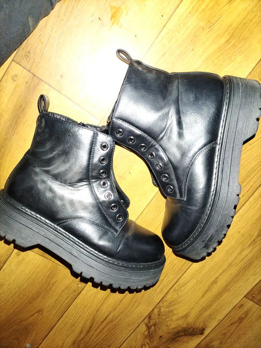 Trapery na platformie