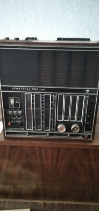 Усилителт OSAKA AN-2000A