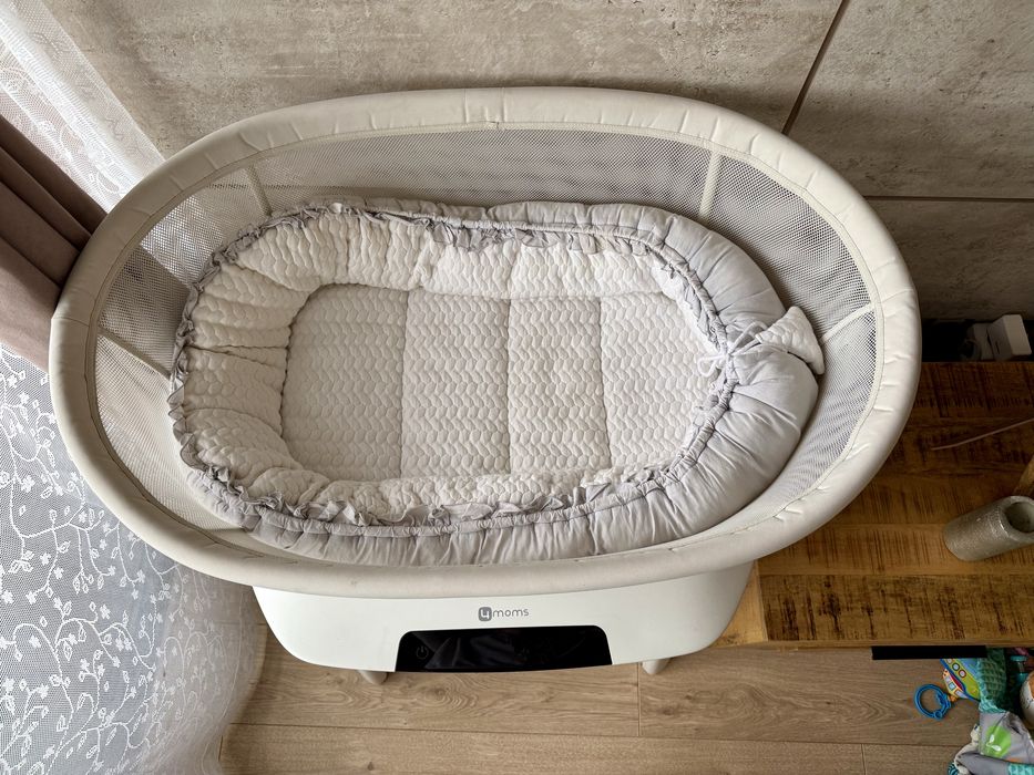 Kołyska łóżeczko bujane elektryczne 4moms