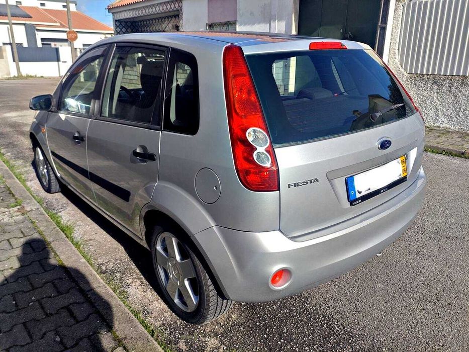 Ford Fiesta 1.2 - 120.000km