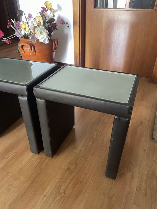 mesas de cabeceira/apoio