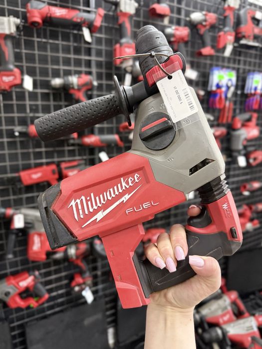 Młot Mileaukee M18FHX 18V młotowiertarka