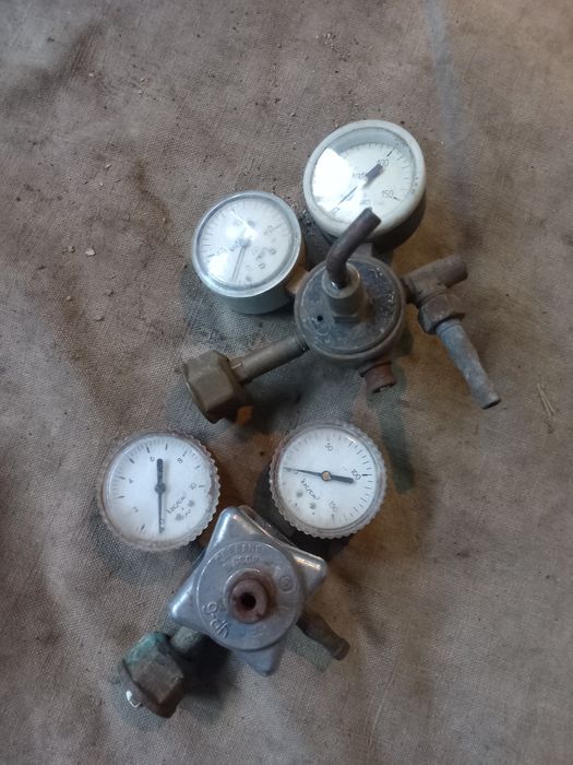 Редуктор углекислотный