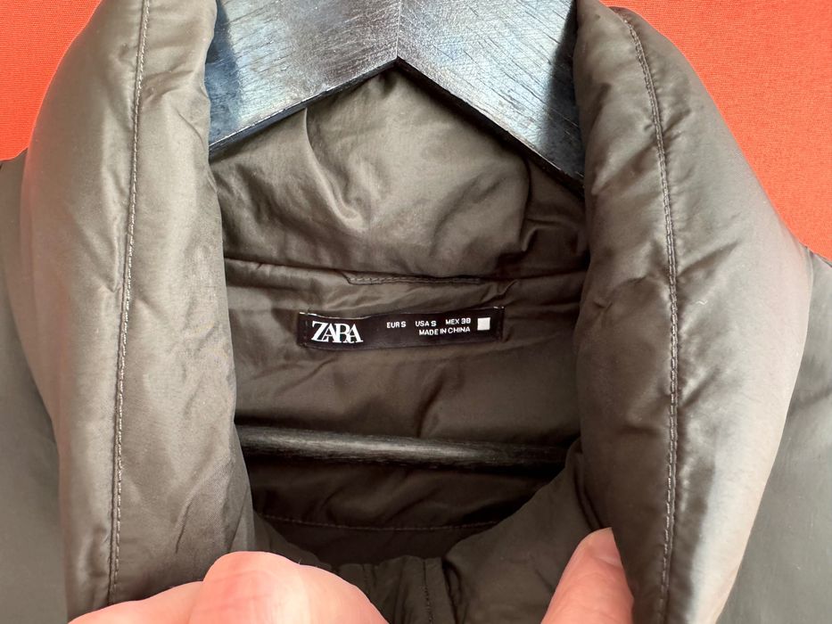 Zara Оригінал чоловіча жилетка безрукавка куртка розмір S