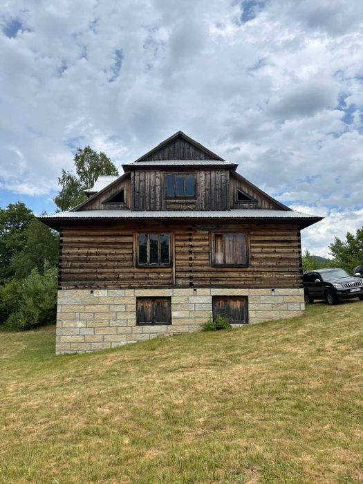 ТЕРМІНОВО! Будинок 285 м² на 32 сотках у Микуличині за ціною земельної ділянки! Лише $80 000
