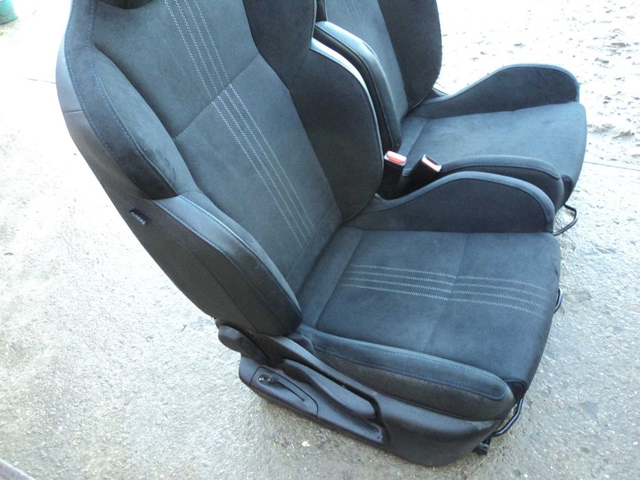 Renault Рено Меган 4 GT рекаро ковші шкіра алькантара сидіння мерс vw