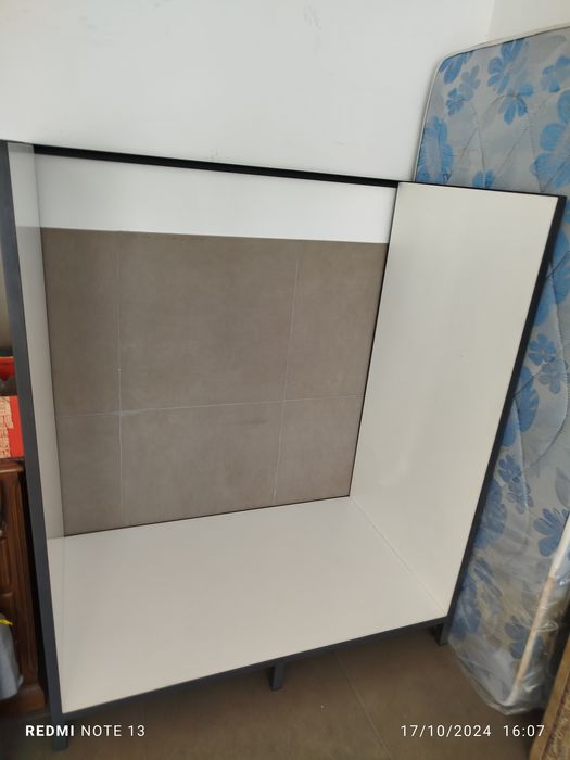 Vendo estante de apoio para confecção