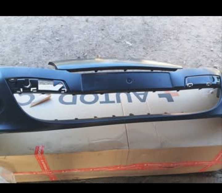 Pára choques frontal de Renault Megane 3