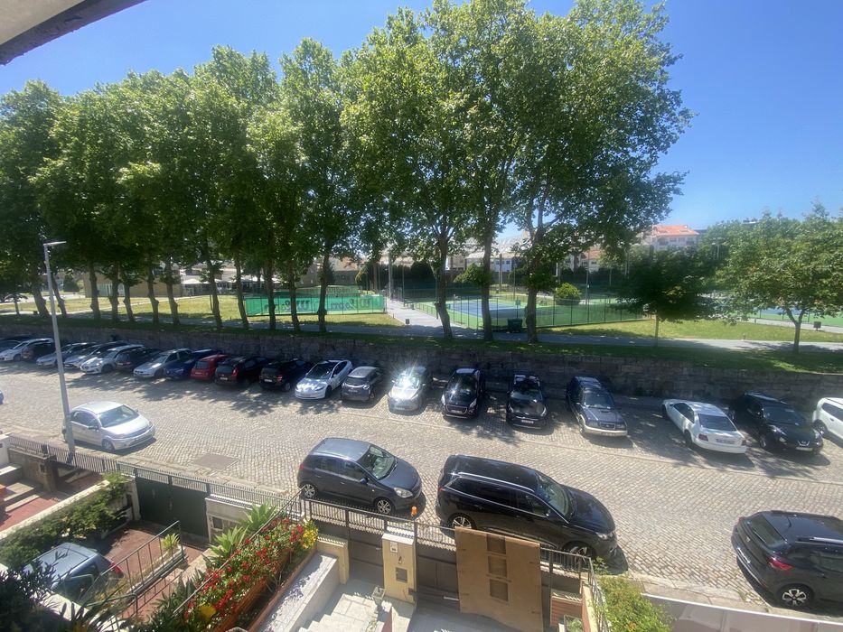 Aluguer Quartos - Porto Antas