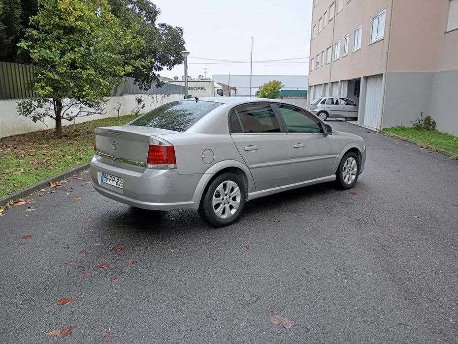 Opel Vectra 1.9 CDTI Fiável