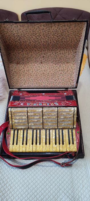 Akordeon Grandiosa 80 bas 3 chóry