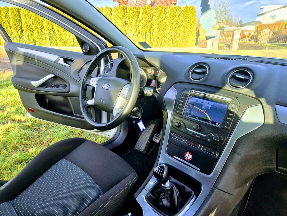 Ford Mondeo 2011 rok LIFT 2.0 diesel