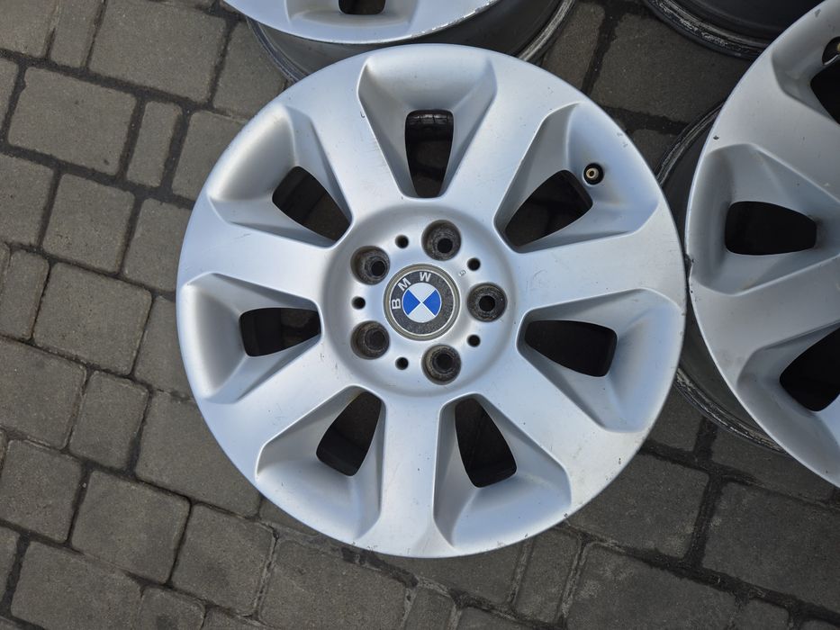 5 120 16 bmw opel Vivaro Renault traffic Volkswagen T5 T6