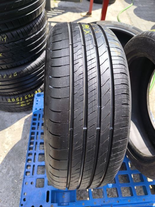 Opona Goodyear efficient grip performance 2  205/50/17 pojedynka  demo
