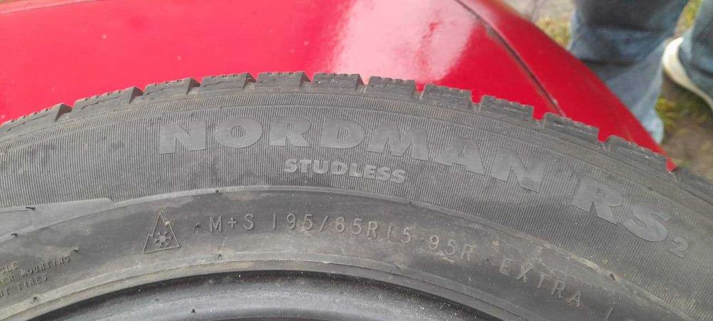 Зимова резина  Nokian.195/65/ R15. 2 колеса
