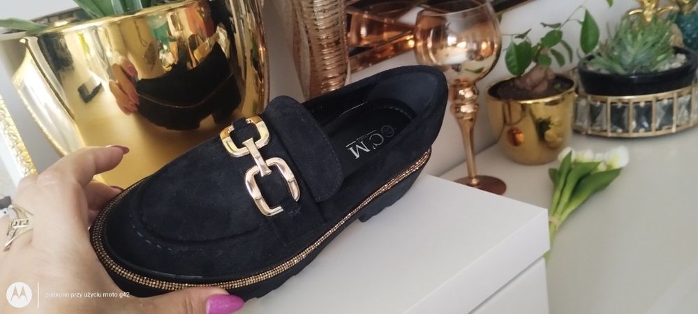 Mokasyny.  damskie