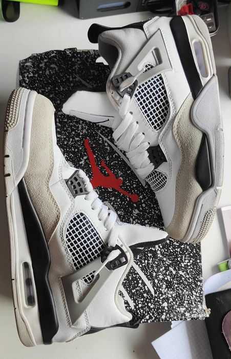 Jordan 4 Military Black