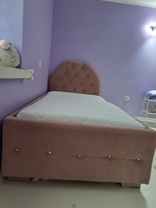 Sprzedam łóżko 90x200