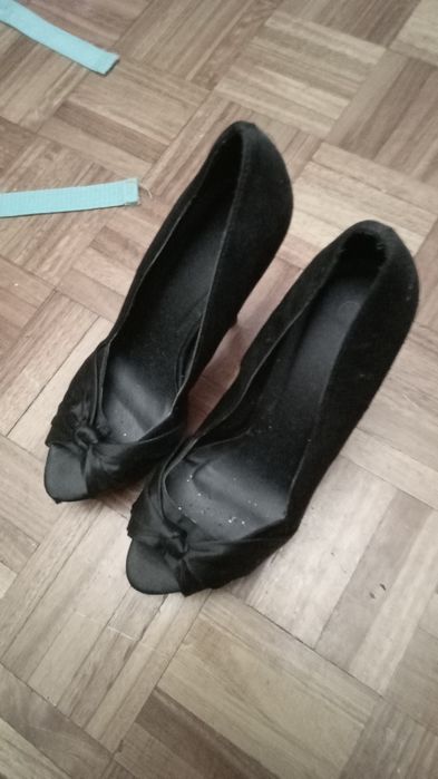Sapatos de salto