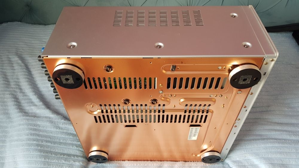 AV-ресивер 7.1  Marantz SR8500