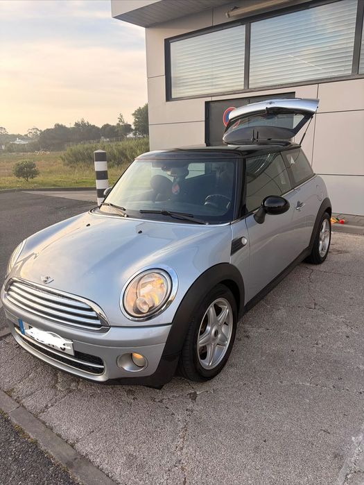 MINI Coupé438924236995307520