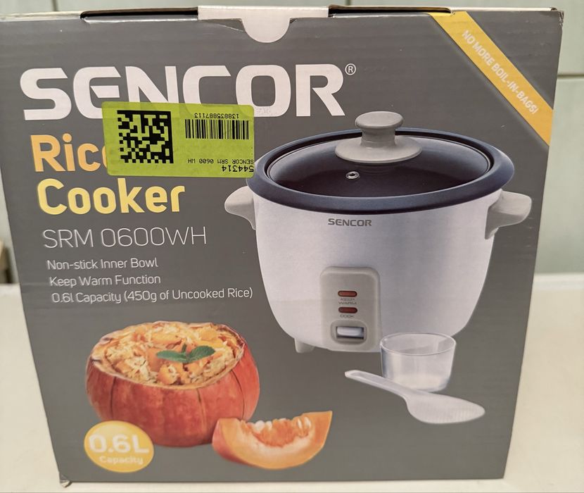 Garnek do gotowania ryżu , ryżowar Sencor S RM0600WH