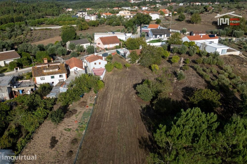 Terreno Rústico com viabilidade de construção em Sobral, Santa Cata...