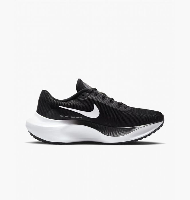 Оригінальні жіночі кросівки Nike Zoom Fly5(DM8974-001)