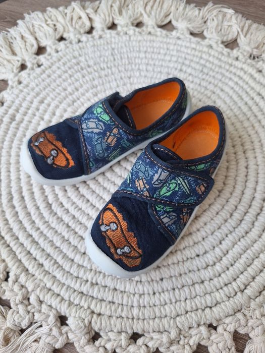 Papcie Kapcie Trampki Buty Chłopiec Befado 25