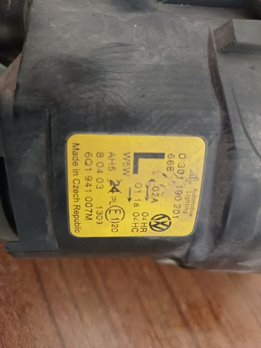 Faróis Dianteiros VW Polo 9n