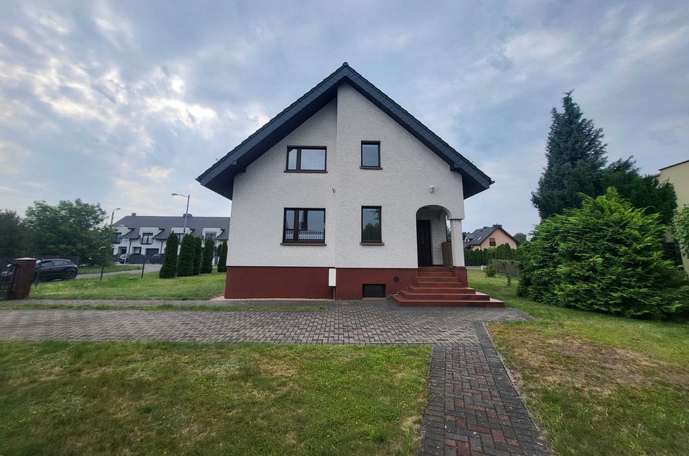 Na sprzedaż dom jednorodzinny wolnostojący  - Lubliniec - do negocjacji