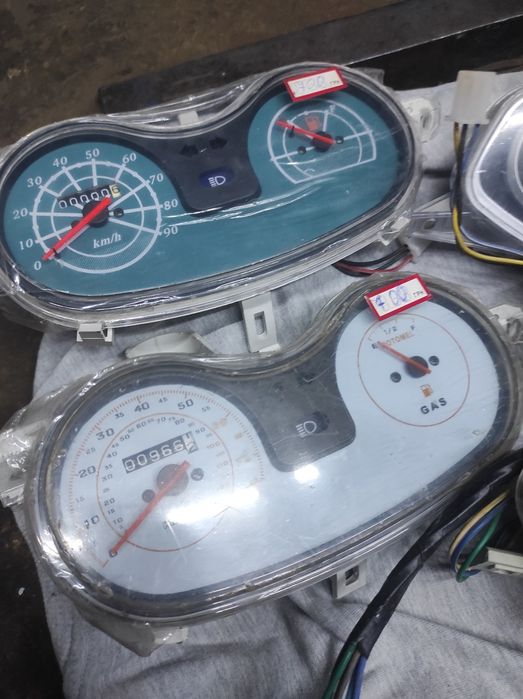 Продам спидометры от Viper wind, Viper STORM, JBW CO