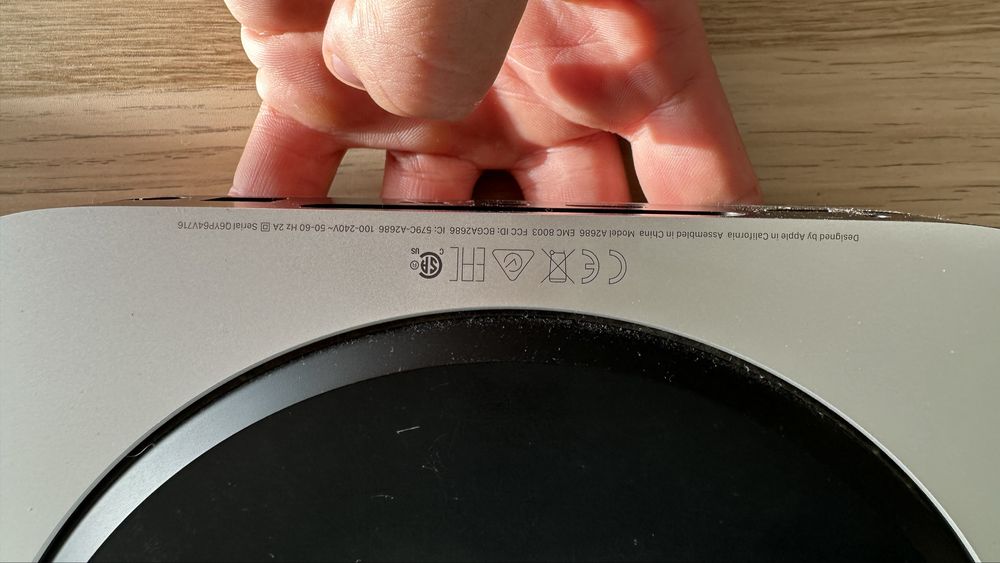 Mac mini M1 — 8GB RAM / 256GB SSD — Muito bom estado