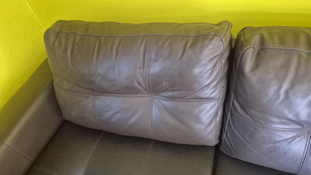 Sofá com chaise longue