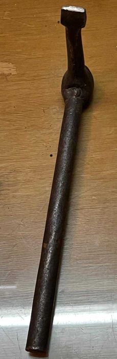 L-Shaped Chisel with Side Handle498951652775700481