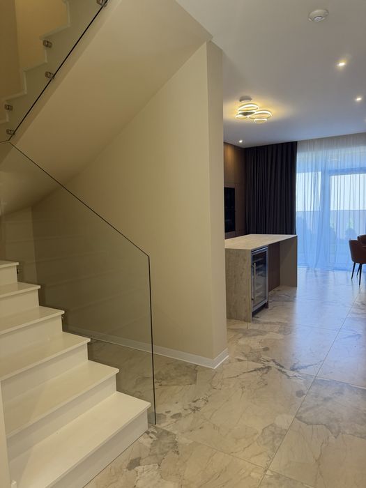 Автономний Townhouse