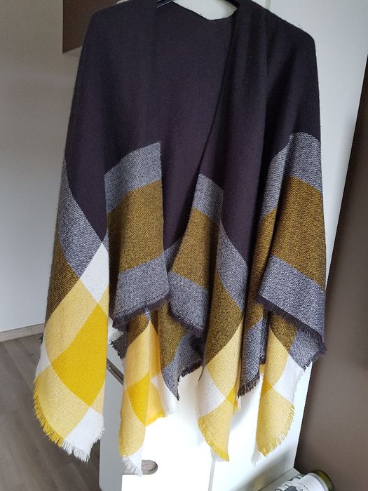 poncho