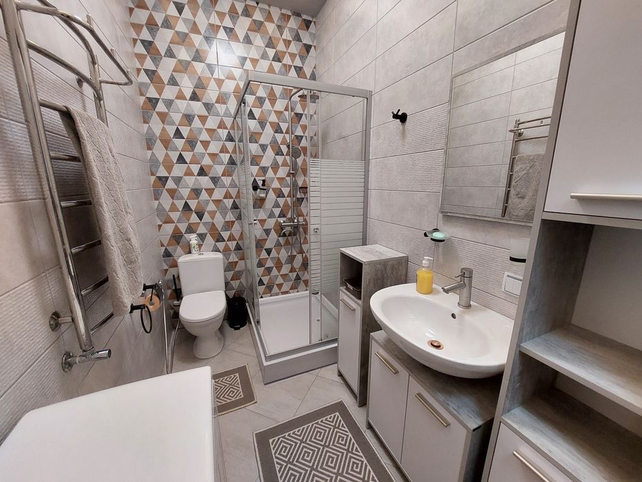 Аренда квартира Коттедж Центр проспект Центральний / Садовая Таунхауз