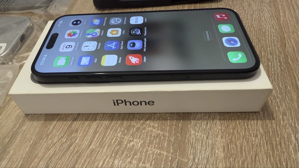 Iphone 16 plus - com garantia