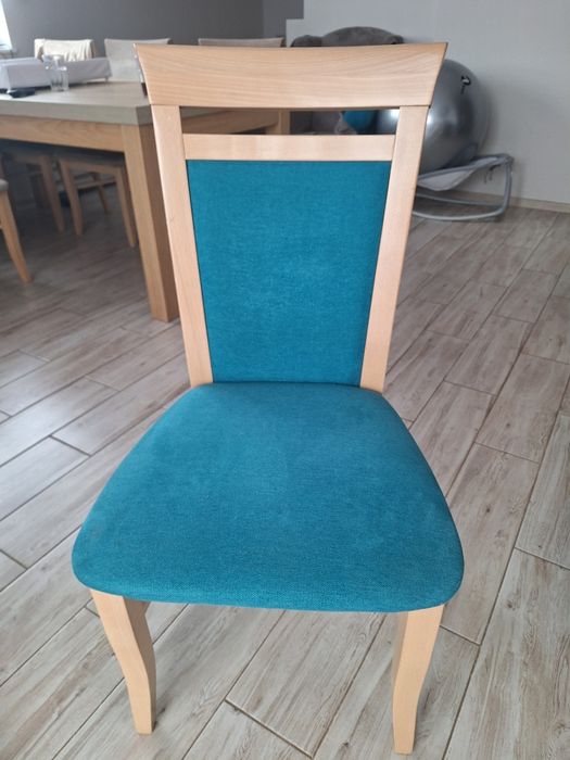 Stół jadalniany + 8 krzeseł