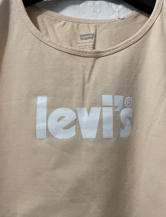 Nowy oryginalny crop top Levi’s