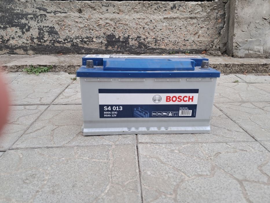 акамулятор BOSCH S4 013 800A 95Ah 12V