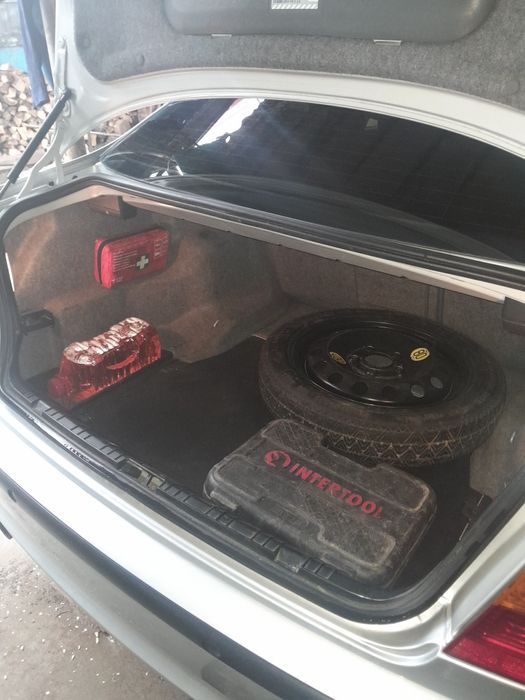 Продам BMW E46 320I